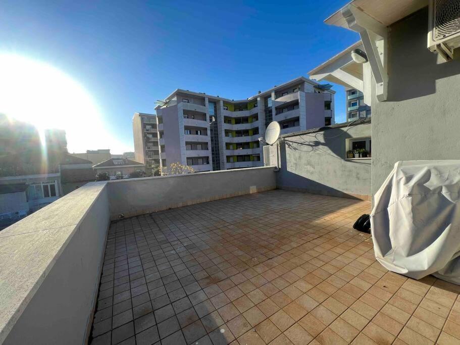 Apartamento Loft Grazioso - Pescara Exterior foto